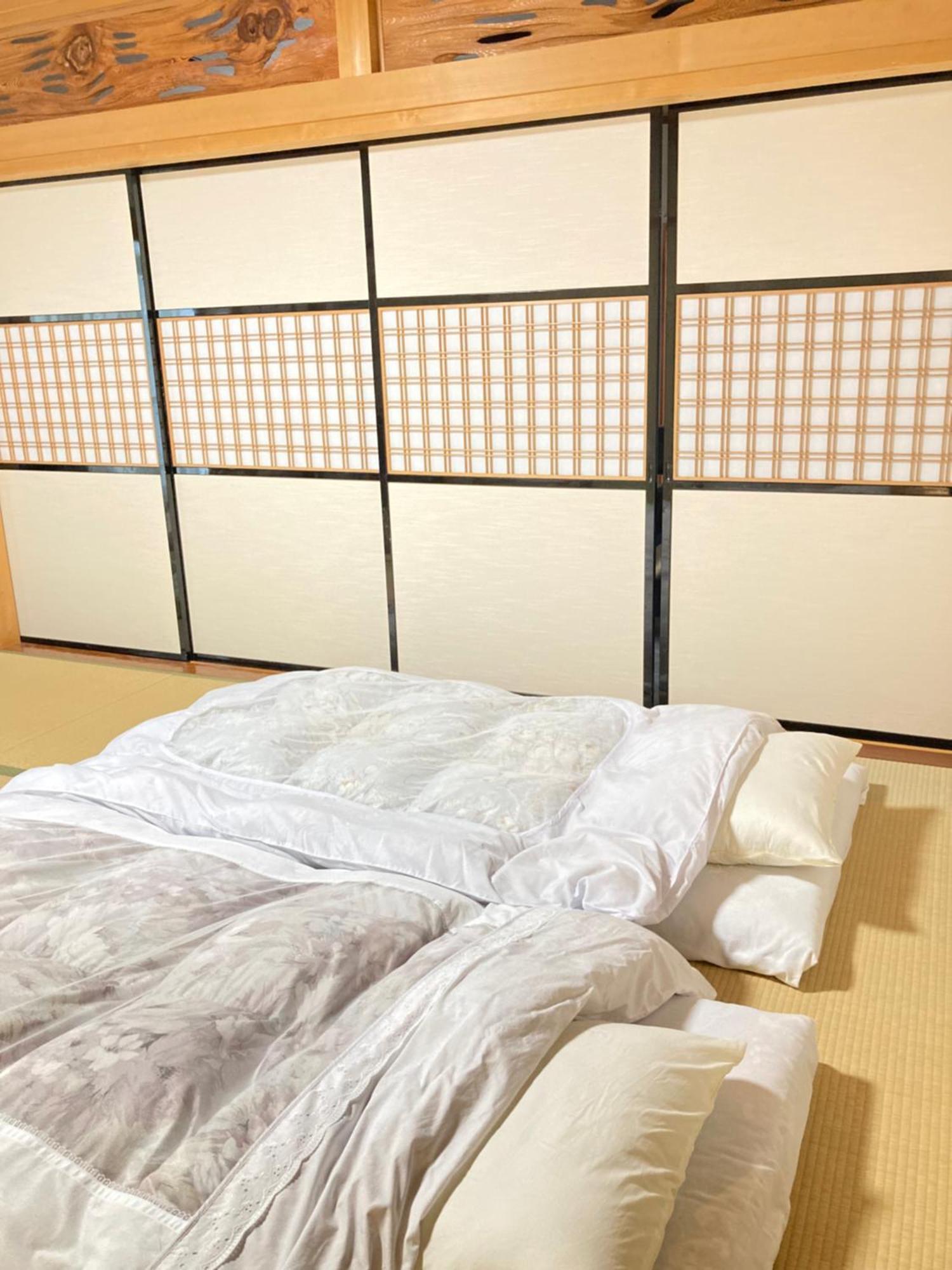 一棟貸し別荘つる Holiday home *
